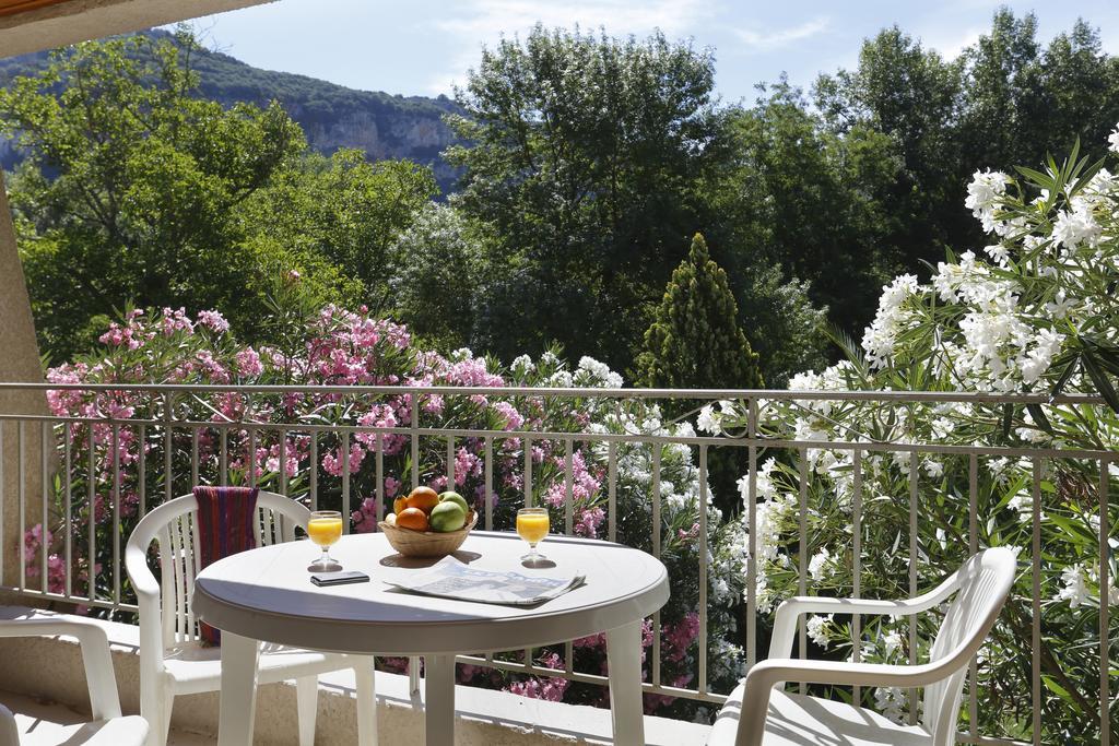 Vacanceole - Le Domaine De Chames - Pont D'Arc Vallon-Pont-dʼArc Стая снимка
