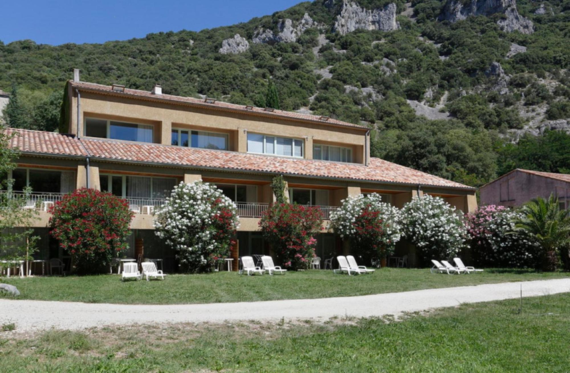 Vacanceole - Le Domaine De Chames - Pont D'Arc Vallon-Pont-dʼArc Екстериор снимка