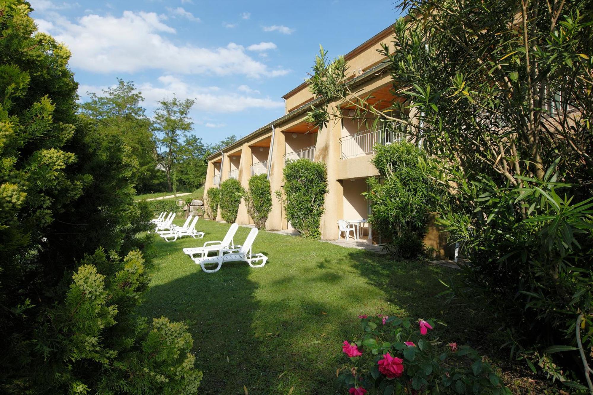Vacanceole - Le Domaine De Chames - Pont D'Arc Vallon-Pont-dʼArc Екстериор снимка