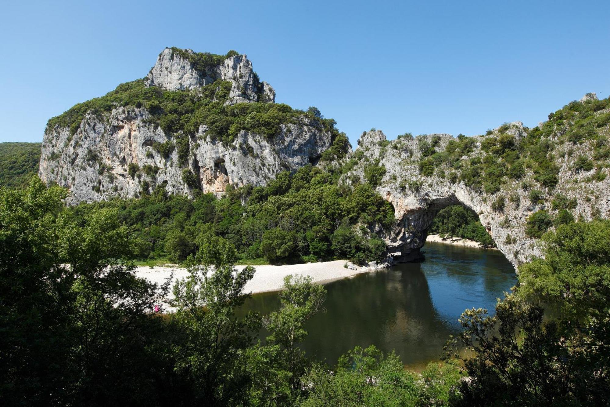 Vacanceole - Le Domaine De Chames - Pont D'Arc Vallon-Pont-dʼArc Екстериор снимка