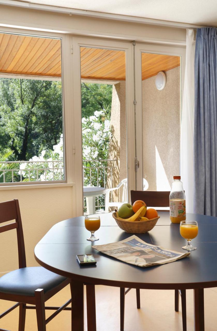 Vacanceole - Le Domaine De Chames - Pont D'Arc Vallon-Pont-dʼArc Екстериор снимка